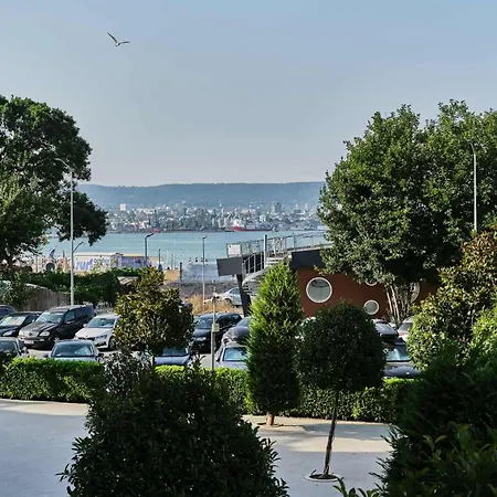 South Bay - Monk Appartamento Varna