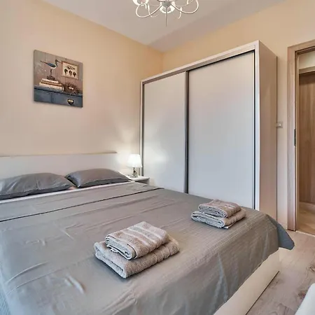 South Bay - Monk * Varna